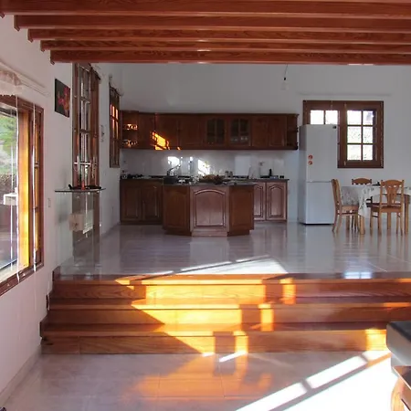 Casa En El Campo * Tías
